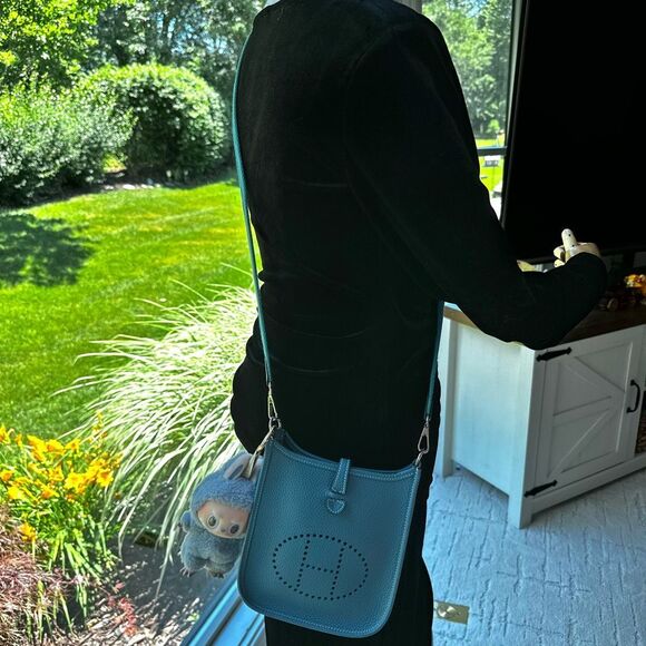 Hermes EVELYNE 16 Blue Jean Used Once - Picture 13 of 14